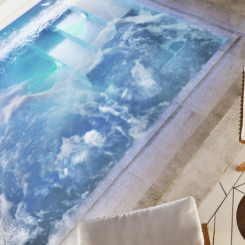 Almuerzo degustación con acceso a jacuzzi y masaje de 60 minutos para 2 personas Gran Hotel Inglés